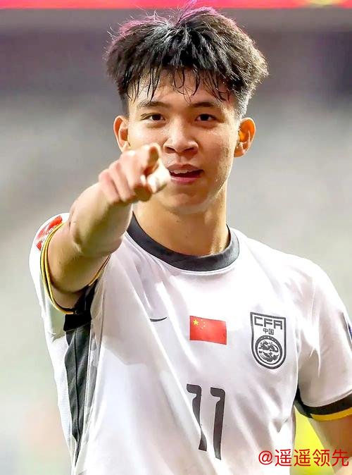 豪横！王钰栋亚洲杯进球后发红包，队友期待他场场破门