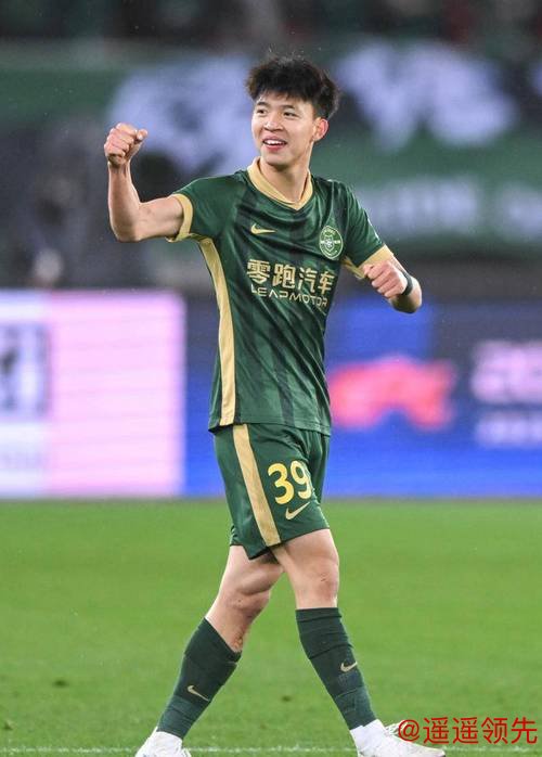 豪横！王钰栋亚洲杯进球后发红包，队友期待他场场破门